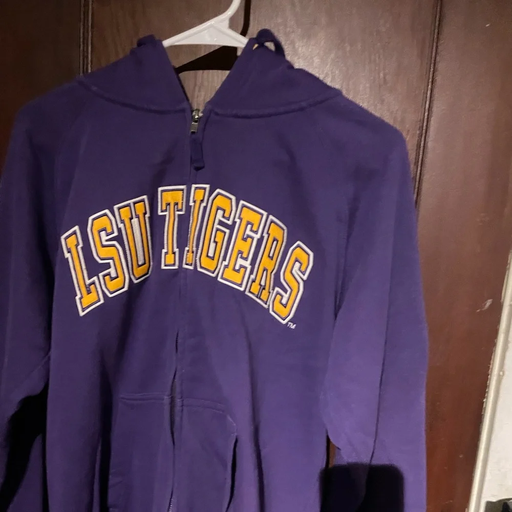 LSU Tigers zip up - Picture 1 of 2